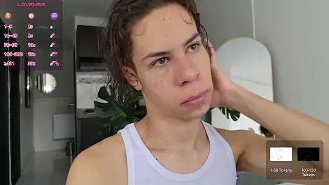 Snapshot of grey___27 chatting on 14, 11, 2025 grey 27 online show from 14, 11, 2025