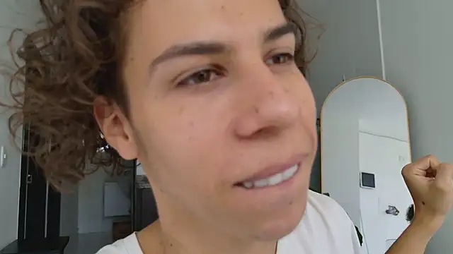 Snapshot of grey___27 chatting on 16, 3, 2025 grey 27 online show from 16, 3, 2025