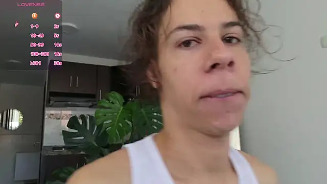 Snapshot of grey___27 chatting on 9, 10, 2025 grey 27 online show from 9, 10, 2025