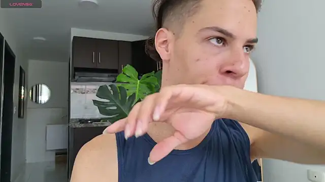 Snapshot of grey___27 chatting on 28, 9, 2025 grey 27 online show from 28, 9, 2025