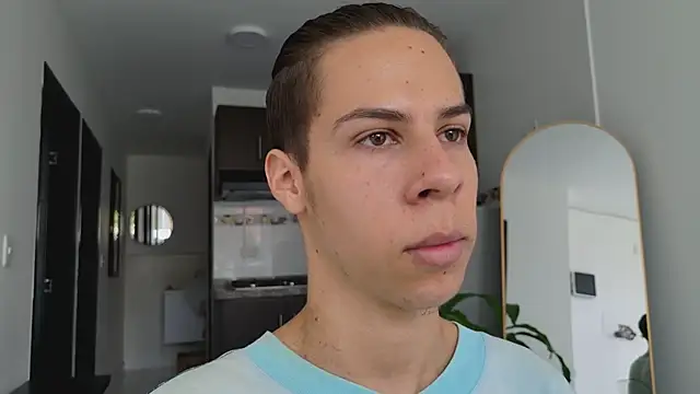 Snapshot of grey___27 chatting on 14, 3, 2025 grey 27 online show from 14, 3, 2025