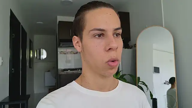 Snapshot of grey___27 chatting on 16, 3, 2025 grey 27 online show from 16, 3, 2025