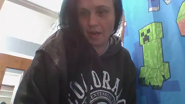 stellaquinn1775 online show from 22, 12, 2024