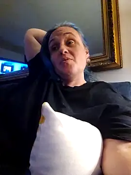 stellaquinn1775 online show from 16, 9, 2025