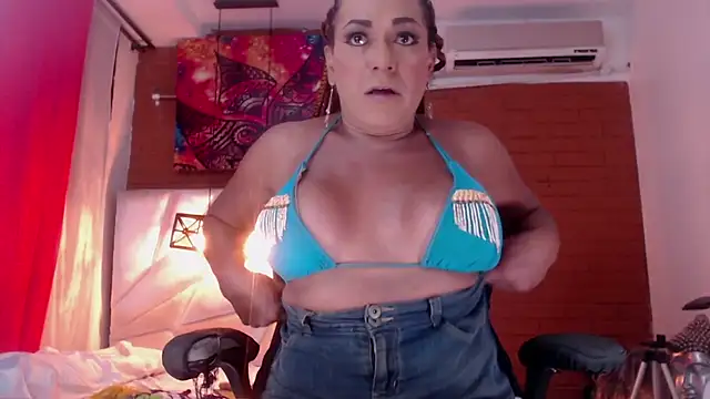 Khatalina hott online show from 6, 12, 2024