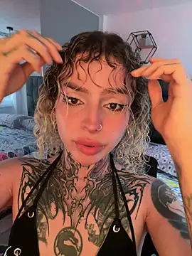 Snapshot of Bonnie_vega chatting on 12, 6, 2026 Bonnie vega online show from 12, 6, 2026