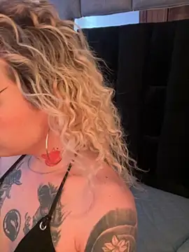 Bonnie vega online show from 7, 11, 2025