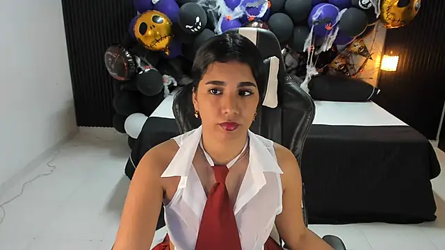 Ivy 16 online show from 25, 10, 2025