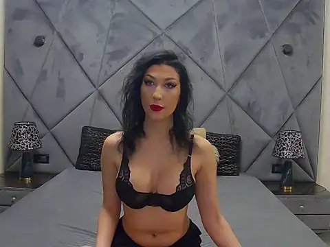 Snapshot of Scarlett_Charm chatting on 3, 12, 2024 Scarlett Charm online show from 3, 12, 2024