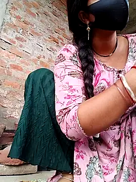 Snapshot of Mamta_Chaterjee chatting on 18, 7, 2026 Mamta Chaterjee online show from 18, 7, 2026