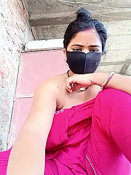 Snapshot of Mamta_Chaterjee chatting on 5, 6, 2026 Mamta Chaterjee online show from 5, 6, 2026
