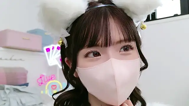 -minami- online show from 22, 2, 2025