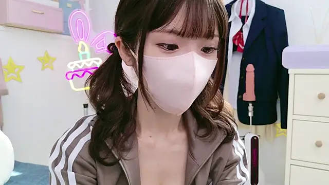 -minami- online show from 2, 2, 2025