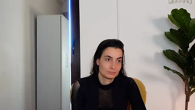 NinaCrystal1 online show from 25, 2, 2026