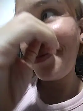 teffycute  online show from 20, 3, 2025