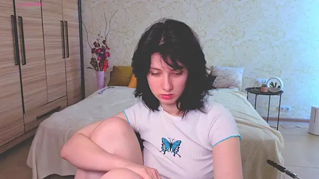 JulisSweet online show from 13, 9, 2025