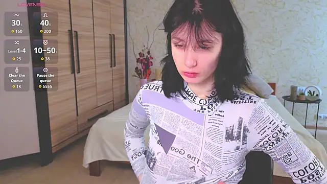 JulisSweet online show from 6, 10, 2025