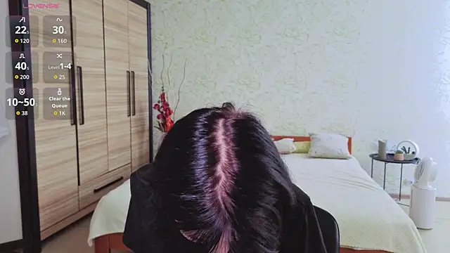 JulisSweet online show from 19, 10, 2025