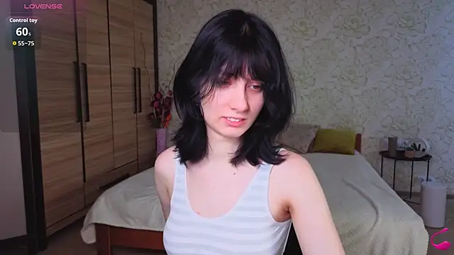 JulisSweet online show from 9, 11, 2025