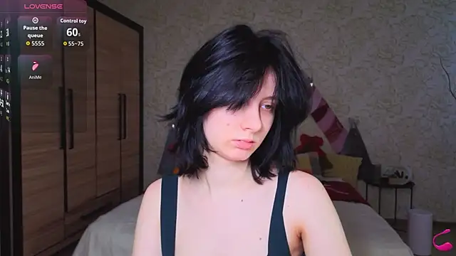 JulisSweet online show from 9, 1, 2026