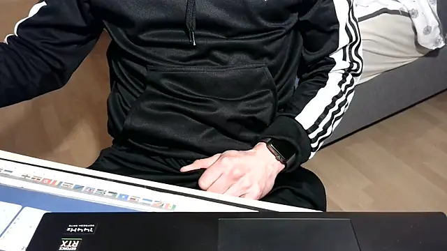 SissyStefanie online show from 18, 3, 2026