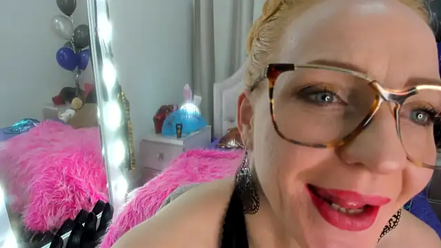 SquirtyAlisa online show from 27, 10, 2025