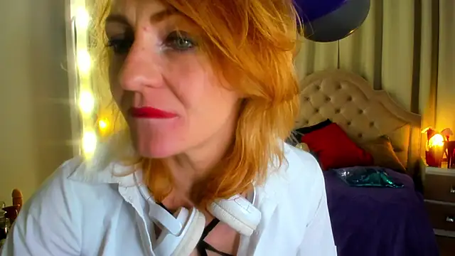 SquirtyAlisa online show from 17, 10, 2025