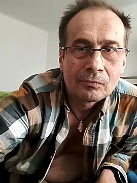 Snapshot of gendos777 chatting on 15, 1, 2026 gendos777 online show from 15, 1, 2026