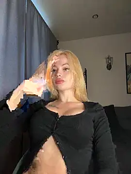 Vladamais online show from 6, 11, 2025