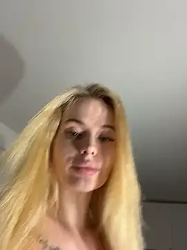 Snapshot of Vladamais chatting on 25, 2, 2026 Vladamais online show from 25, 2, 2026