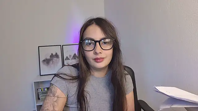 lalawhitte online show from 16, 7, 2026