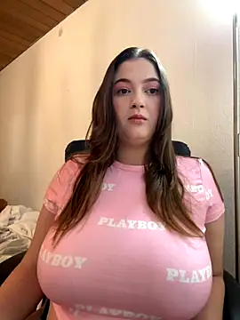 Kamilla Loop online show from 20, 10, 2025