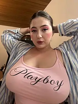 Kamilla Loop online show from 1, 10, 2025