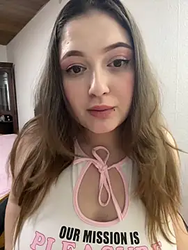 Kamilla Loop online show from 2, 2, 2026