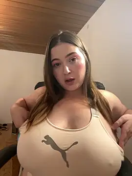 Kamilla Loop online show from 21, 9, 2025