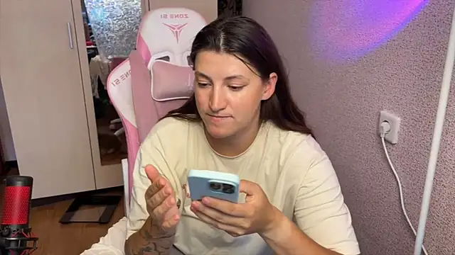 Snapshot of Katrin__kiss chatting on 6, 7, 2026 Katrin kiss online show from 6, 7, 2026