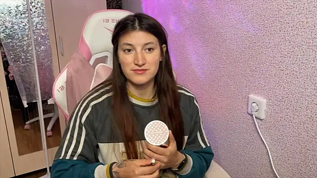 Katrin  kiss online show from 3, 5, 2026