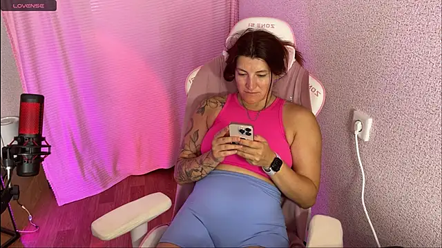 Katrin  kiss online show from 24, 9, 2025