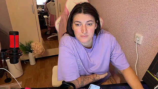 Katrin  kiss online show from 18, 11, 2025