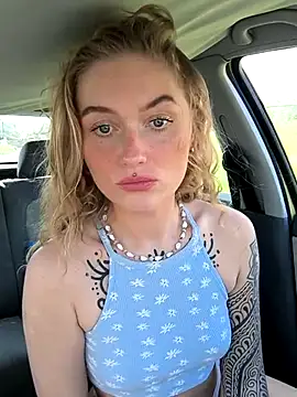 Goldloeckchen159 online show from 19, 2, 2025