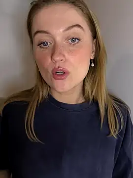 Goldloeckchen159 online show from 5, 10, 2025