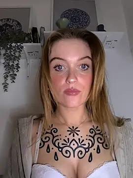 Goldloeckchen159 online show from 11, 10, 2025