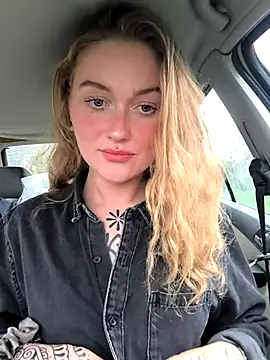 Goldloeckchen159 online show from 14, 2, 2025