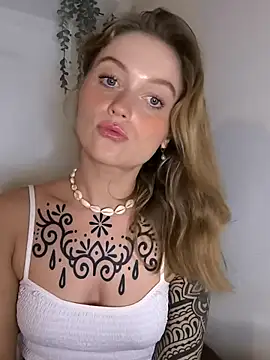 Goldloeckchen159 online show from 19, 9, 2025