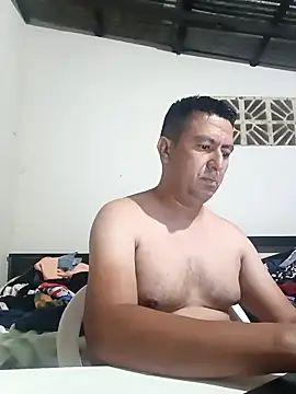 Snapshot of walwan85 chatting on 18, 12, 2025 walwan85 online show from 18, 12, 2025