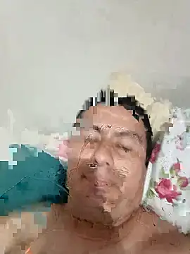 Snapshot of walwan85 chatting on 6, 1, 2026 walwan85 online show from 6, 1, 2026