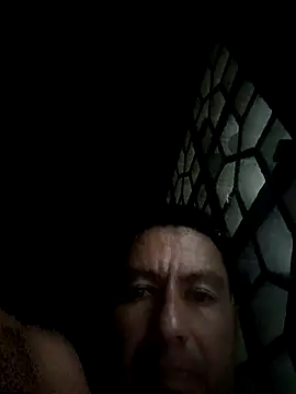 Snapshot of walwan85 chatting on 15, 1, 2026 walwan85 online show from 15, 1, 2026