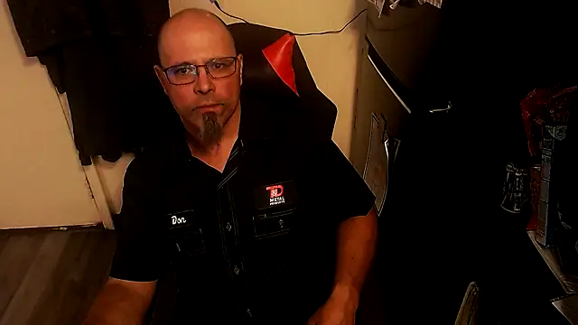 KrazyLegz online show from 22, 10, 2025