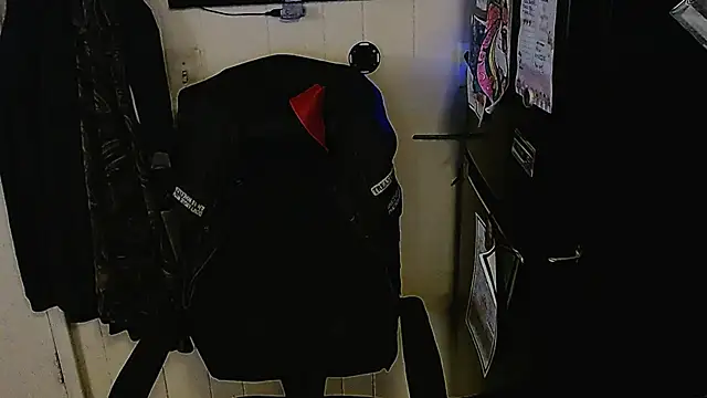 KrazyLegz online show from 14, 11, 2025