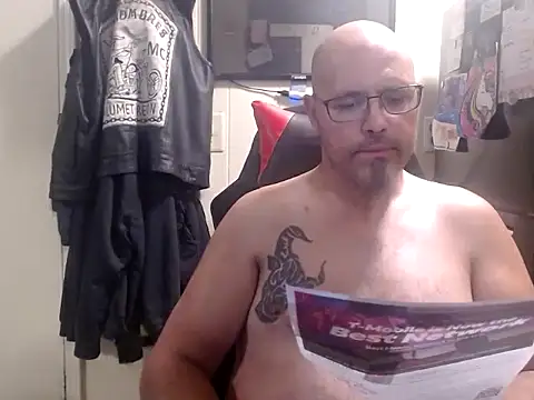 KrazyLegz online show from 11, 9, 2025